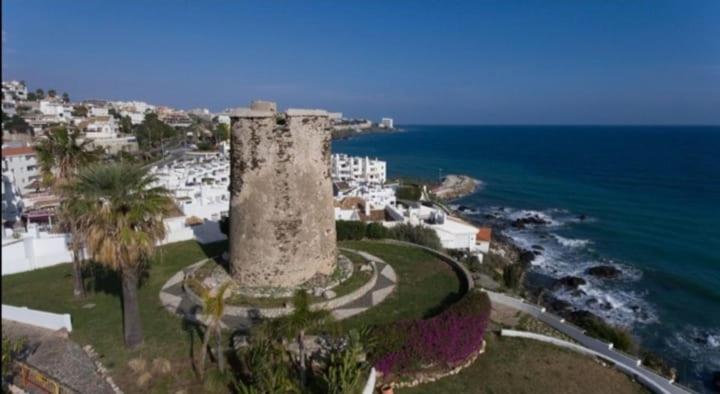 Espectacular apartamento en primera línea de playa Benalmádena Exterior foto